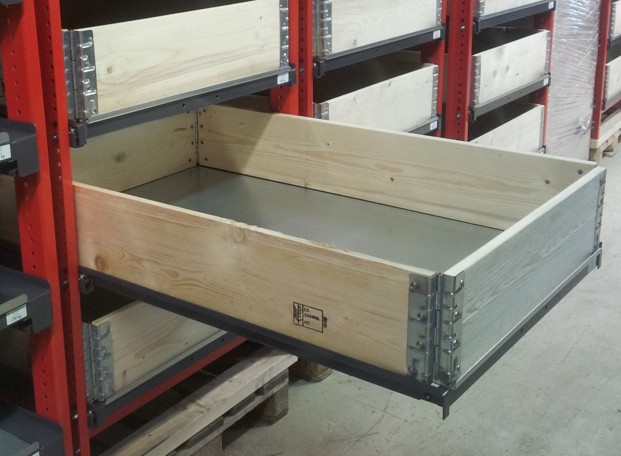 Shelf frame in wood, h = 195 mm Shelf frame in wood, h = 195 mm