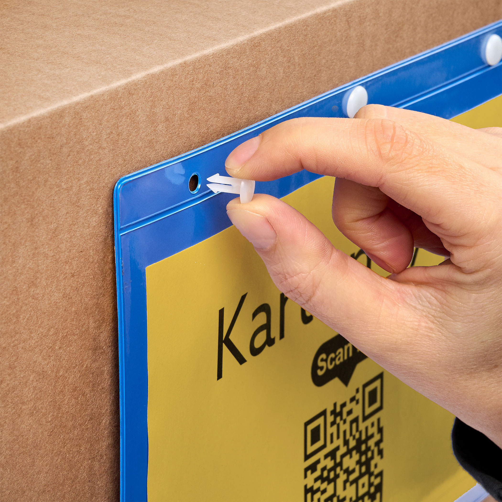 A5 landscape document holder with punched holes - image 3